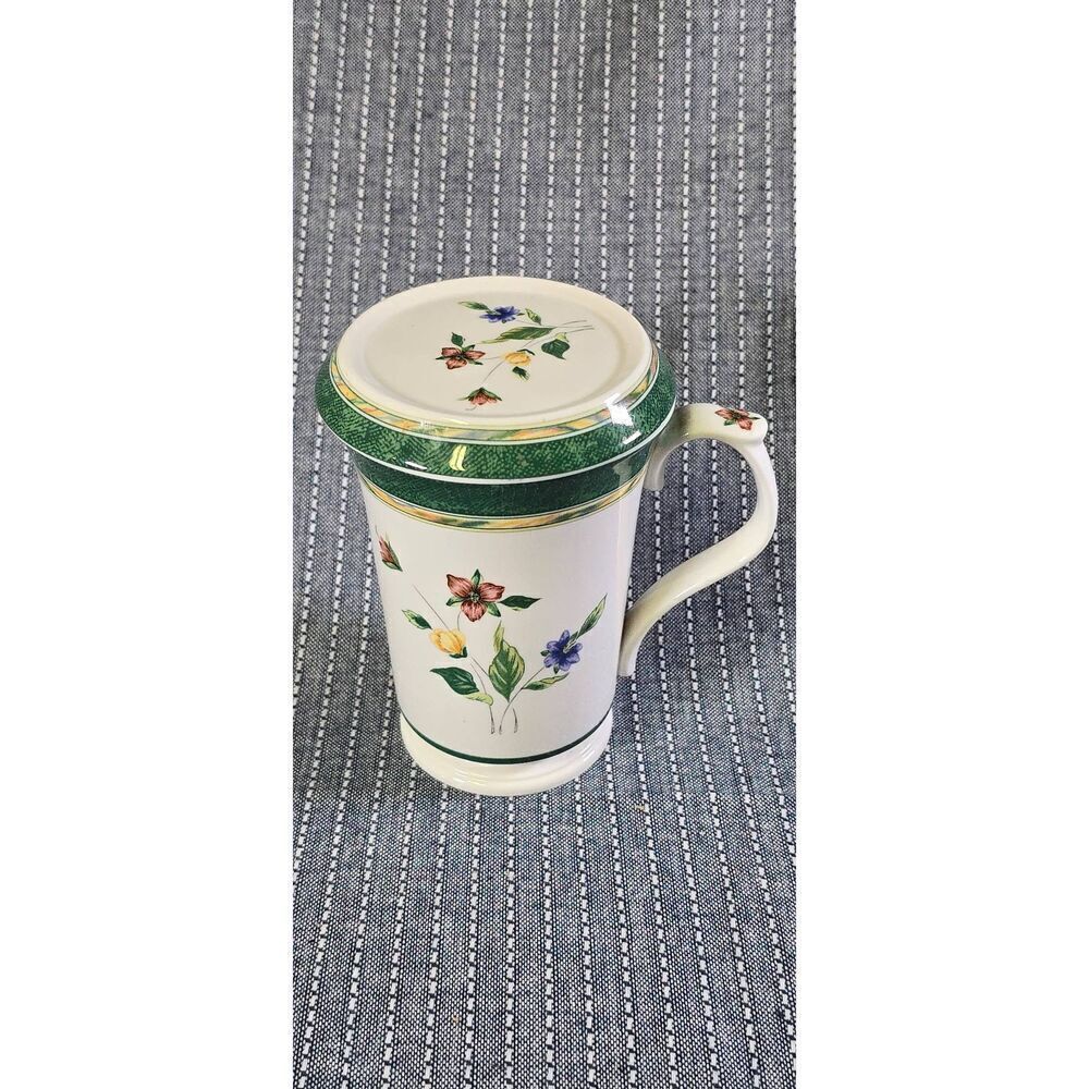SAINT JAMES HANHOOK FINE CHINA WILD FLOWER CUP WITH LID /COASTER